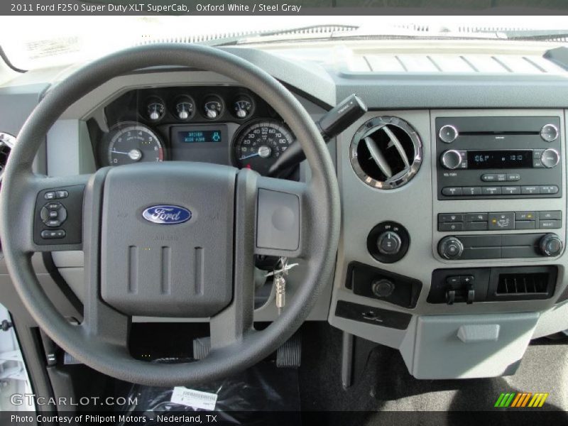 Dashboard of 2011 F250 Super Duty XLT SuperCab