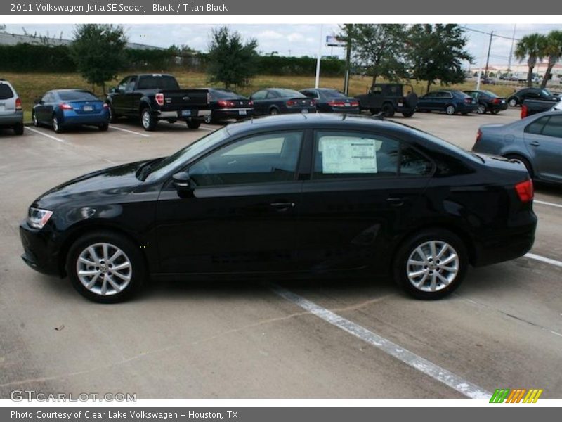 Black / Titan Black 2011 Volkswagen Jetta SE Sedan