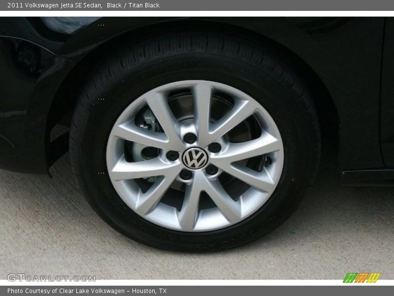 Black / Titan Black 2011 Volkswagen Jetta SE Sedan