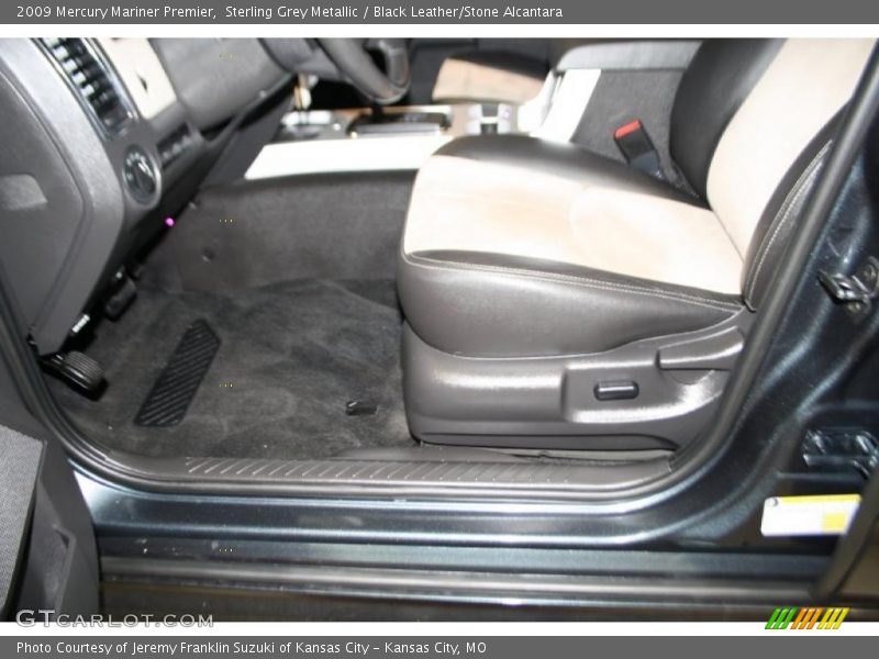 Sterling Grey Metallic / Black Leather/Stone Alcantara 2009 Mercury Mariner Premier