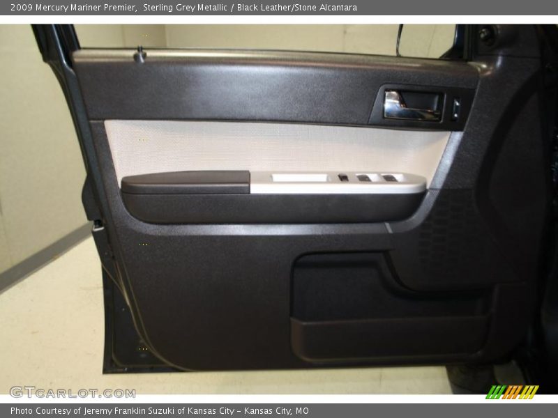 Sterling Grey Metallic / Black Leather/Stone Alcantara 2009 Mercury Mariner Premier
