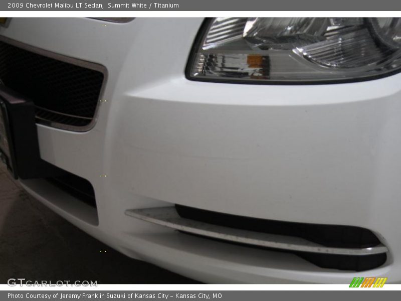 Summit White / Titanium 2009 Chevrolet Malibu LT Sedan