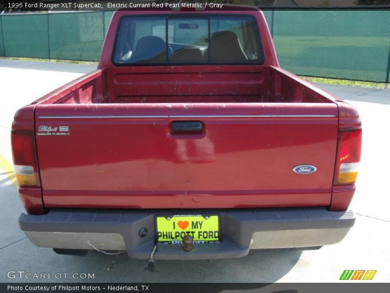 Electric Currant Red Pearl Metallic / Gray 1996 Ford Ranger XLT SuperCab