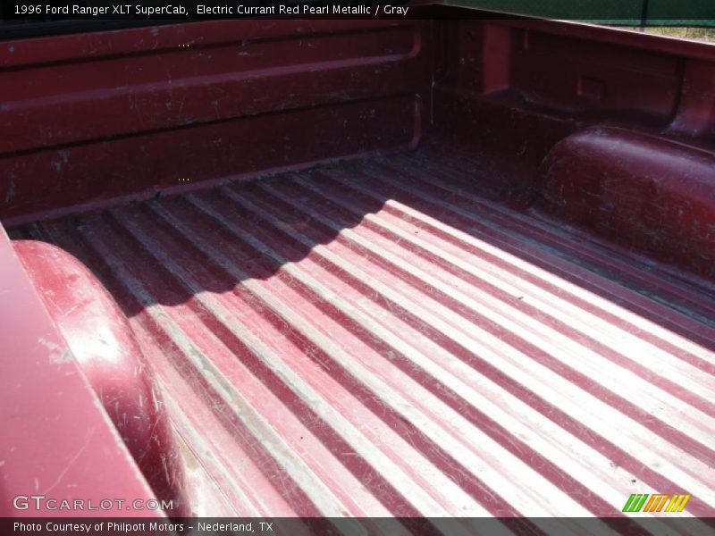 Electric Currant Red Pearl Metallic / Gray 1996 Ford Ranger XLT SuperCab