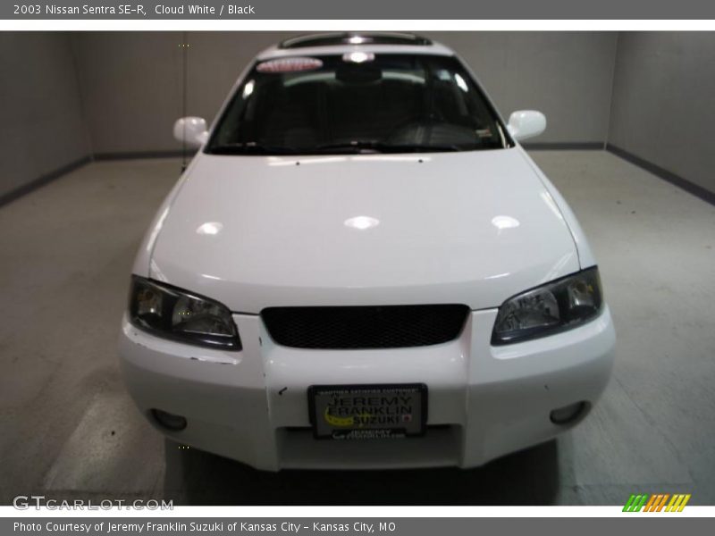 Cloud White / Black 2003 Nissan Sentra SE-R