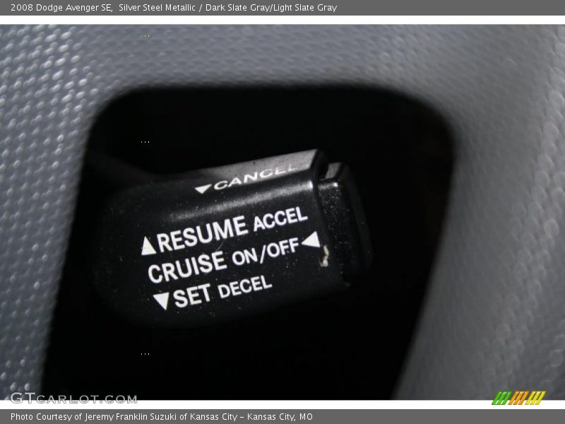Silver Steel Metallic / Dark Slate Gray/Light Slate Gray 2008 Dodge Avenger SE