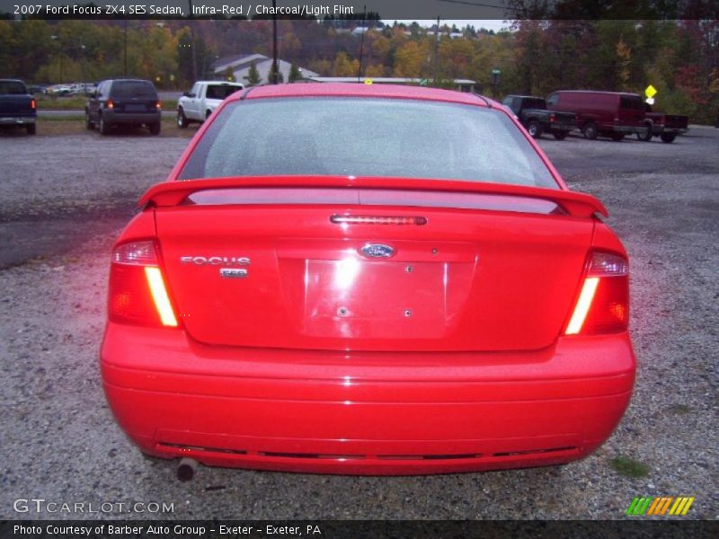 Infra-Red / Charcoal/Light Flint 2007 Ford Focus ZX4 SES Sedan