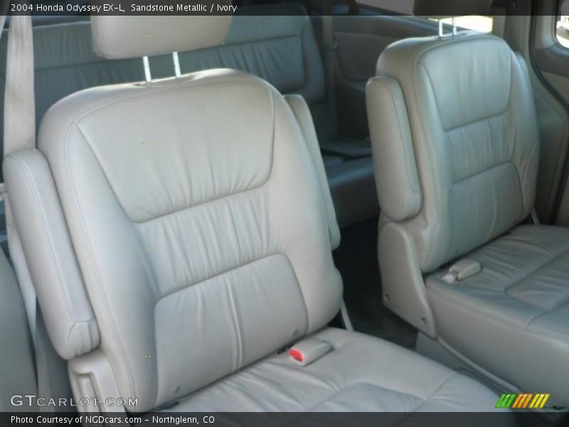 Sandstone Metallic / Ivory 2004 Honda Odyssey EX-L