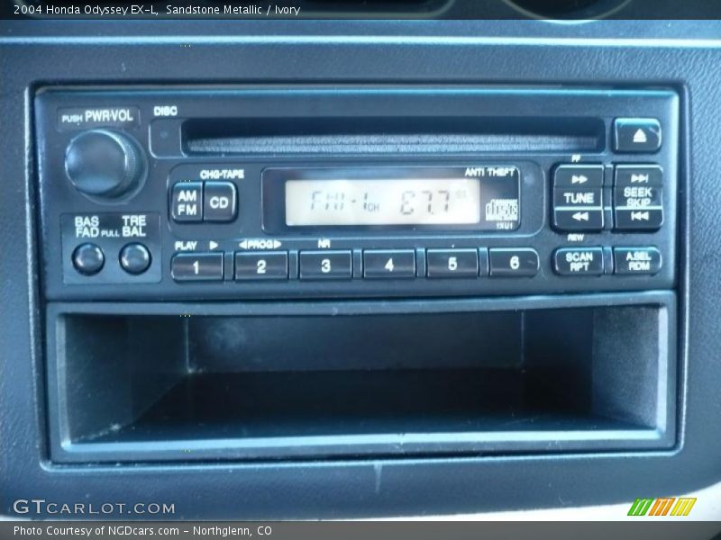 Sandstone Metallic / Ivory 2004 Honda Odyssey EX-L