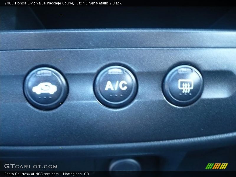 Satin Silver Metallic / Black 2005 Honda Civic Value Package Coupe
