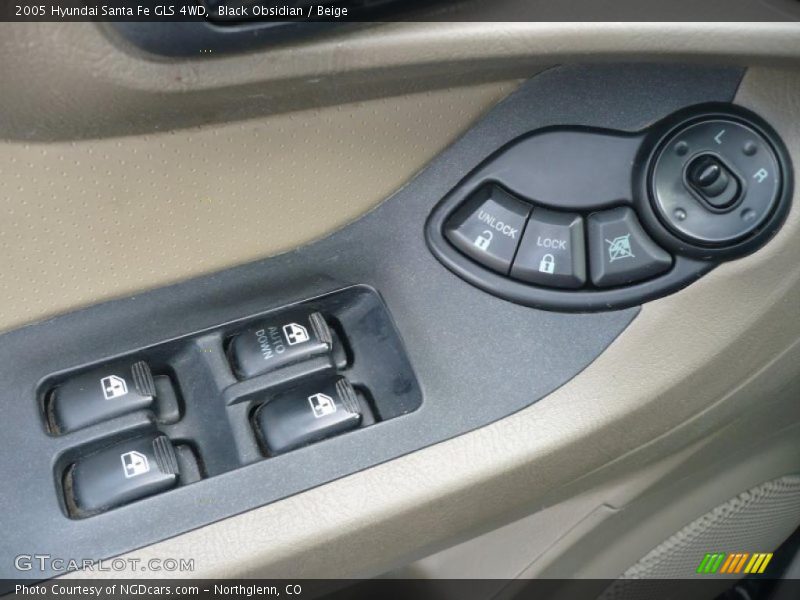 Black Obsidian / Beige 2005 Hyundai Santa Fe GLS 4WD