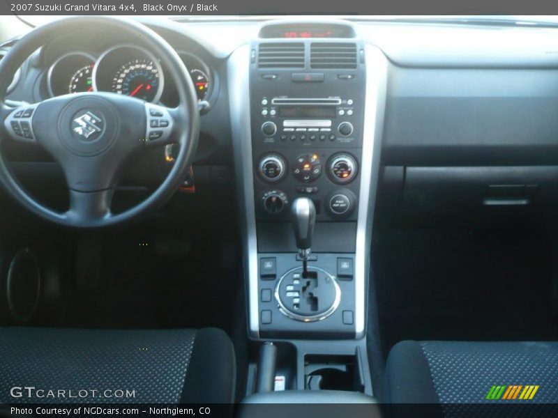 Black Onyx / Black 2007 Suzuki Grand Vitara 4x4