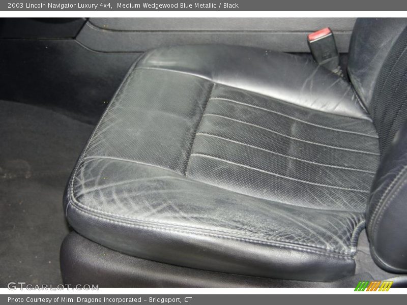 Medium Wedgewood Blue Metallic / Black 2003 Lincoln Navigator Luxury 4x4