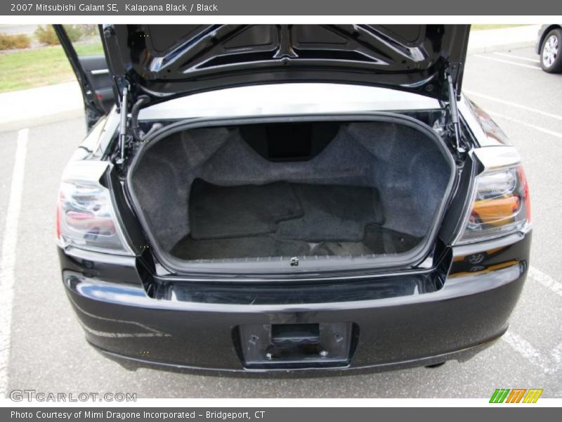  2007 Galant SE Trunk