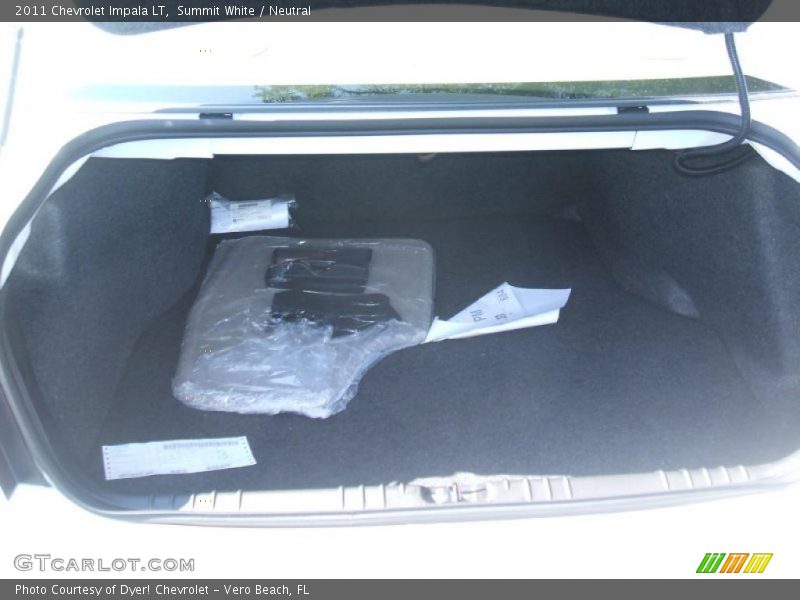 Summit White / Neutral 2011 Chevrolet Impala LT