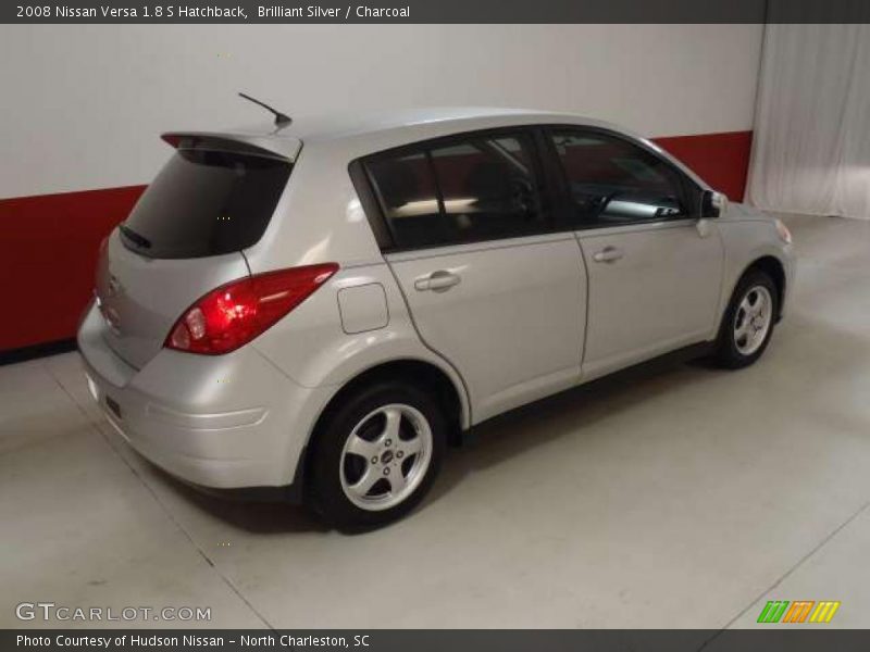  2008 Versa 1.8 S Hatchback Brilliant Silver