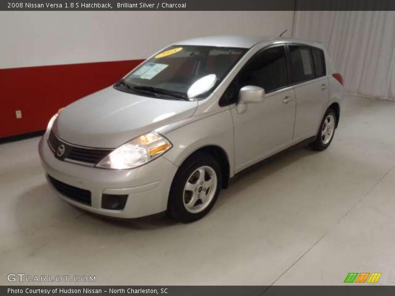 Front 3/4 View of 2008 Versa 1.8 S Hatchback