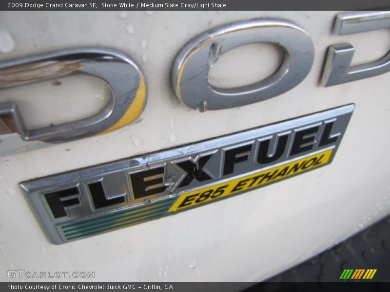 Stone White / Medium Slate Gray/Light Shale 2009 Dodge Grand Caravan SE