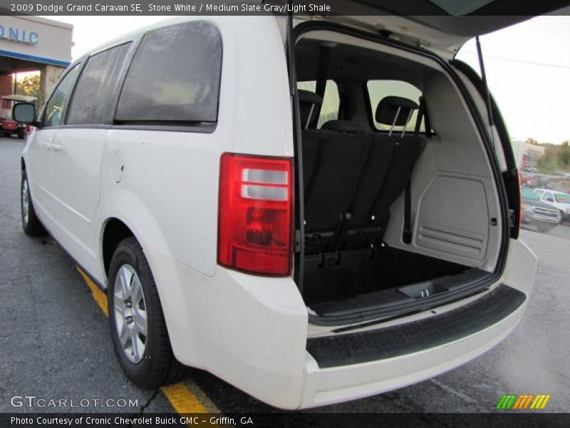 Stone White / Medium Slate Gray/Light Shale 2009 Dodge Grand Caravan SE