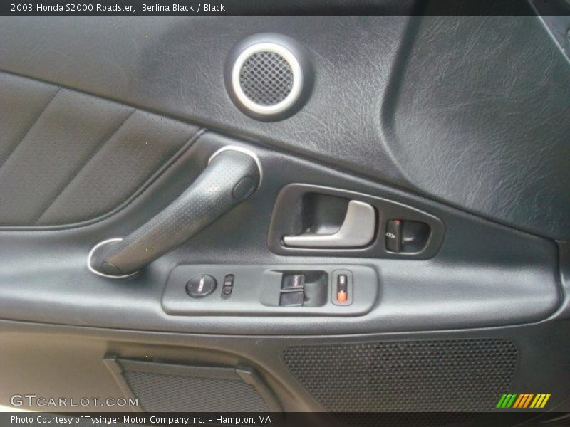Controls of 2003 S2000 Roadster