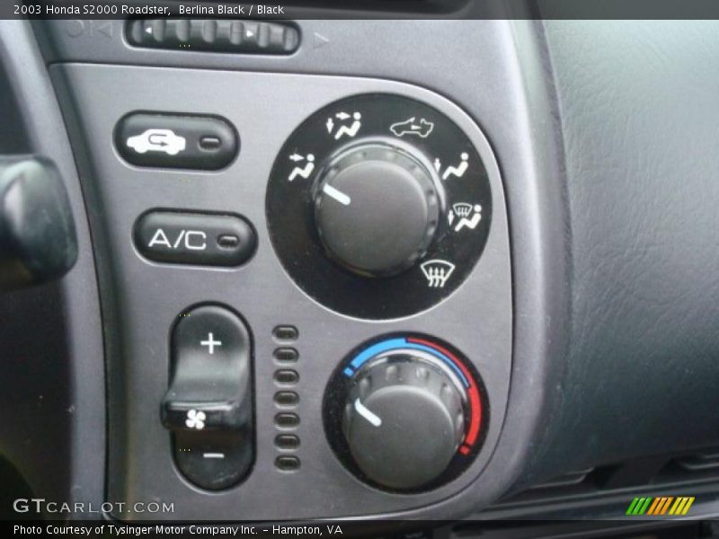 Controls of 2003 S2000 Roadster