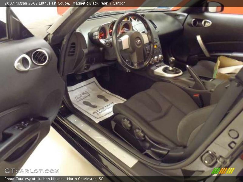  2007 350Z Enthusiast Coupe Carbon Interior
