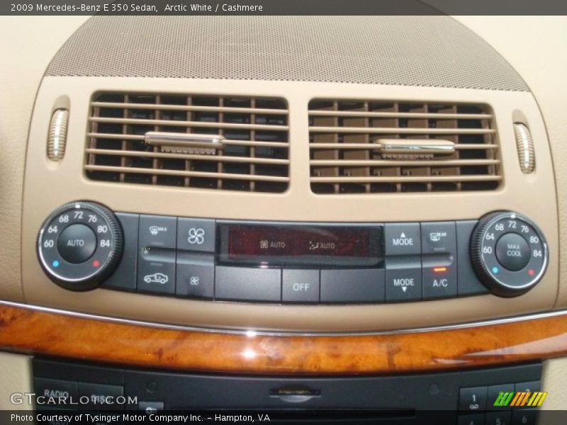 Arctic White / Cashmere 2009 Mercedes-Benz E 350 Sedan