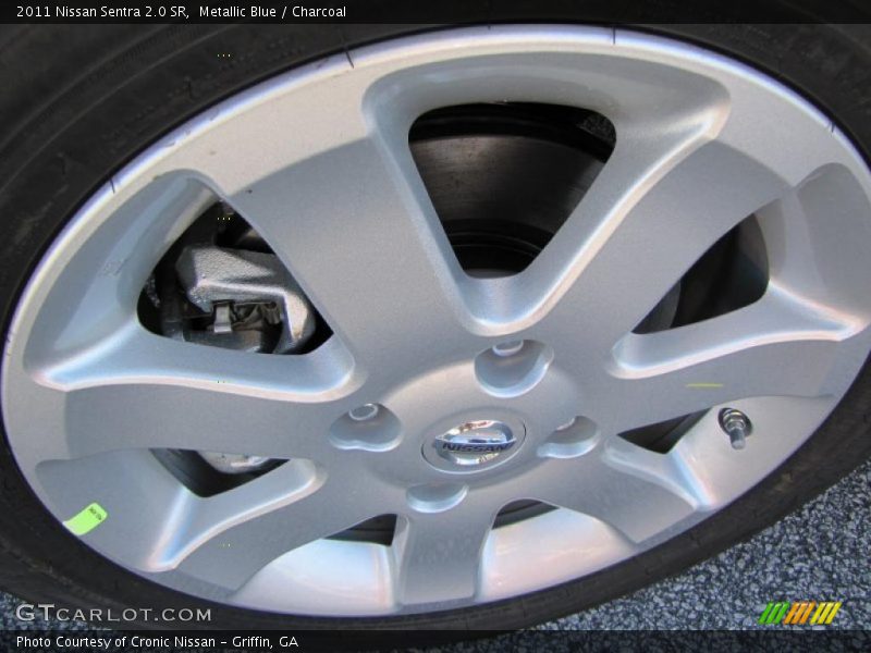 Metallic Blue / Charcoal 2011 Nissan Sentra 2.0 SR