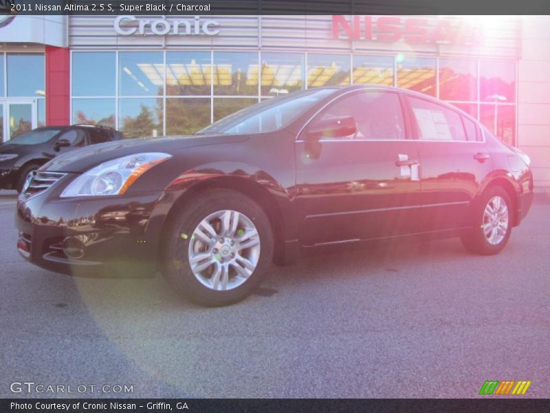 Super Black / Charcoal 2011 Nissan Altima 2.5 S