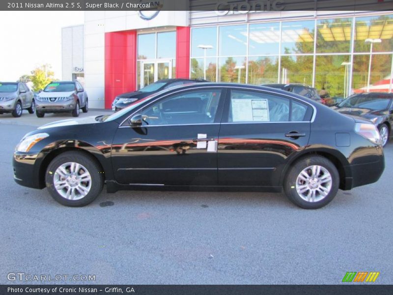 Super Black / Charcoal 2011 Nissan Altima 2.5 S