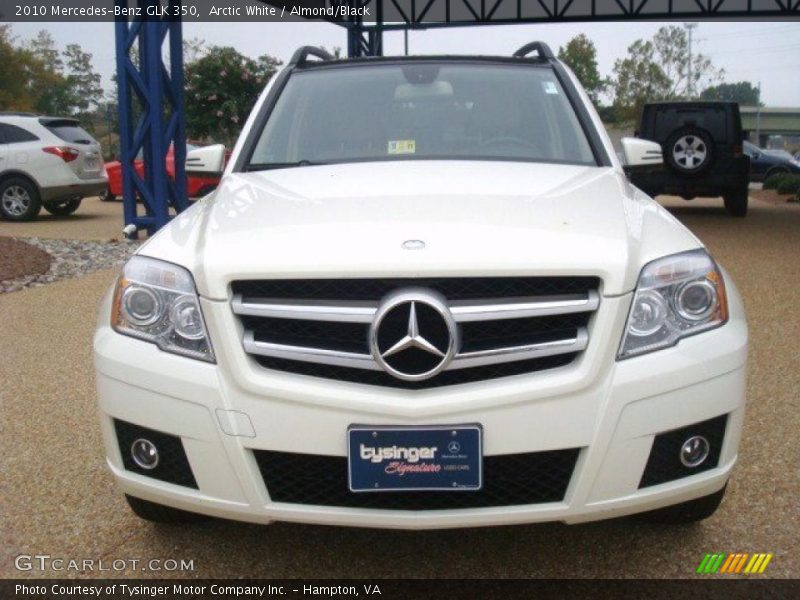 Arctic White / Almond/Black 2010 Mercedes-Benz GLK 350