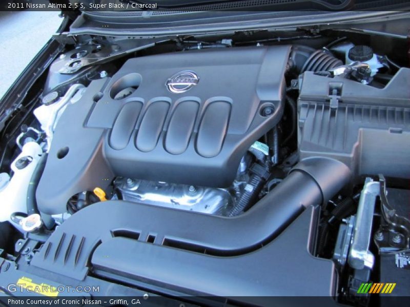 Super Black / Charcoal 2011 Nissan Altima 2.5 S