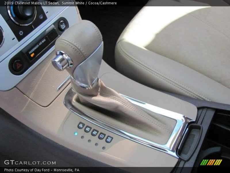 Summit White / Cocoa/Cashmere 2009 Chevrolet Malibu LT Sedan