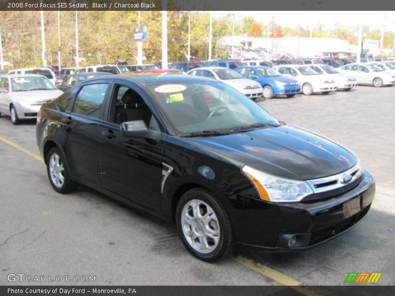 Black / Charcoal Black 2008 Ford Focus SES Sedan