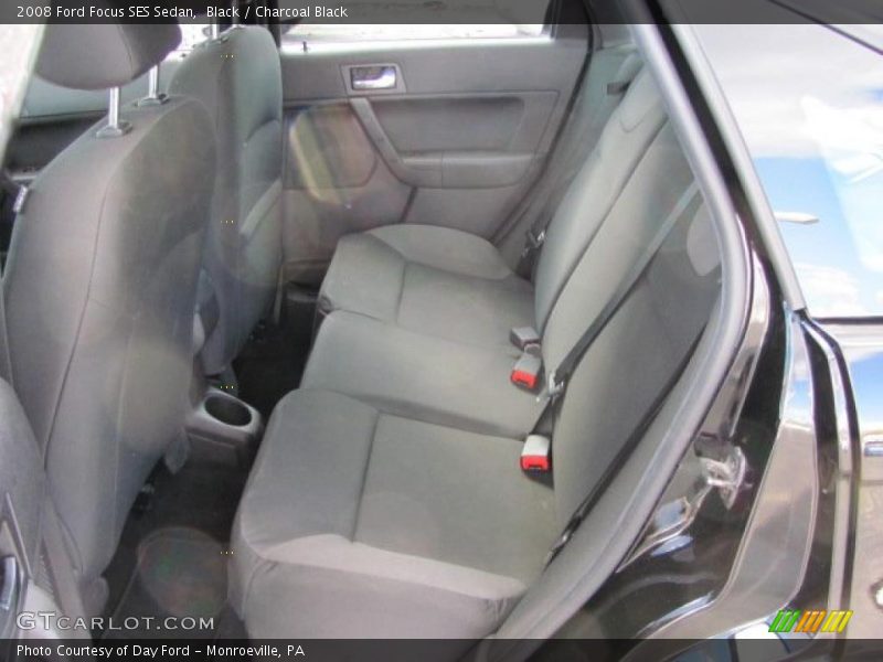 Black / Charcoal Black 2008 Ford Focus SES Sedan