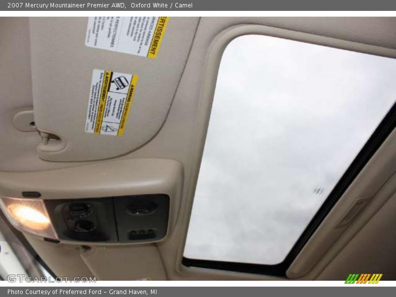 Oxford White / Camel 2007 Mercury Mountaineer Premier AWD