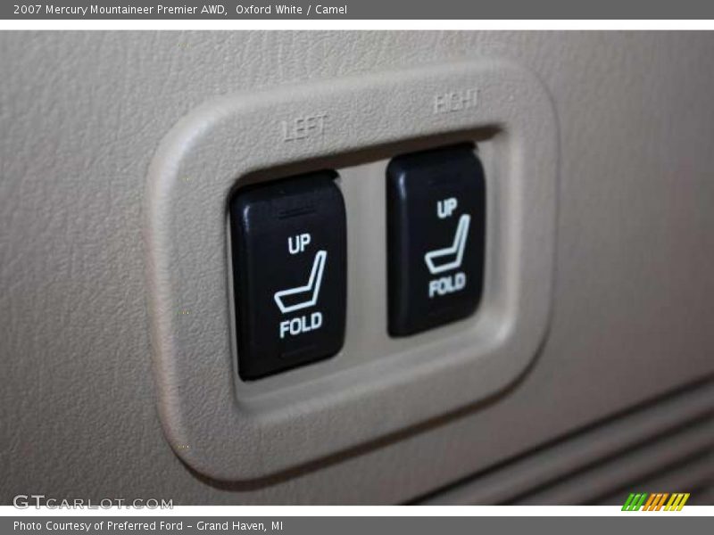 Controls of 2007 Mountaineer Premier AWD