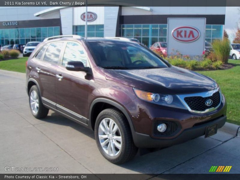 Dark Cherry / Beige 2011 Kia Sorento LX V6
