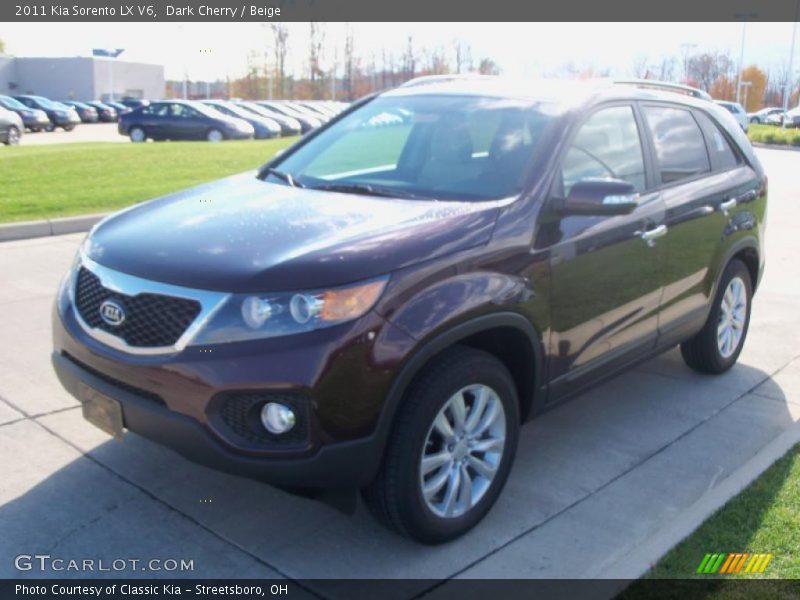 Dark Cherry / Beige 2011 Kia Sorento LX V6