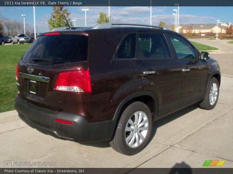 Dark Cherry / Beige 2011 Kia Sorento LX V6