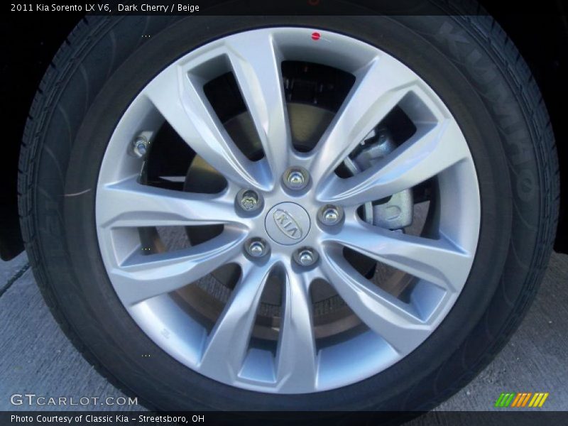 Dark Cherry / Beige 2011 Kia Sorento LX V6