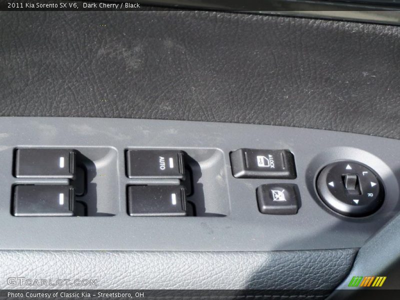 Dark Cherry / Black 2011 Kia Sorento SX V6