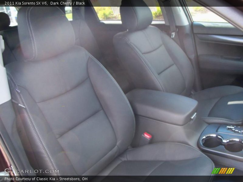 Dark Cherry / Black 2011 Kia Sorento SX V6