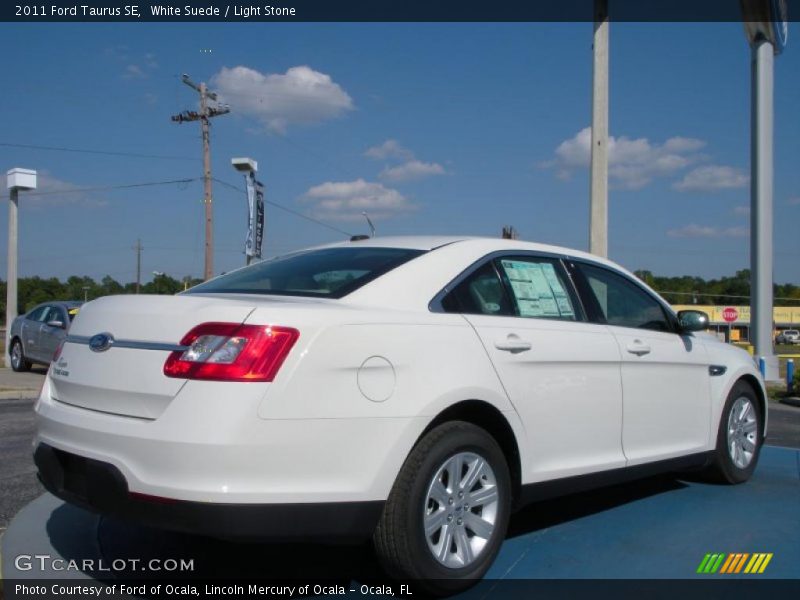  2011 Taurus SE White Suede