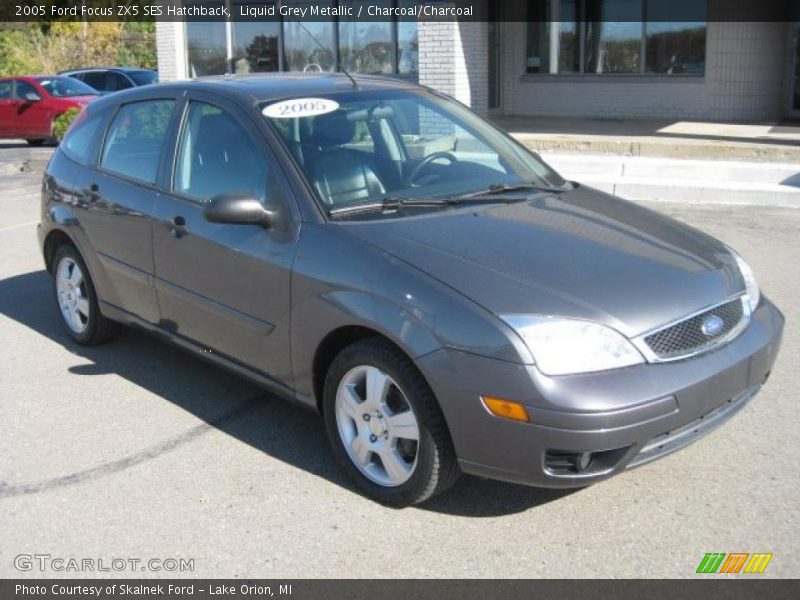 Liquid Grey Metallic / Charcoal/Charcoal 2005 Ford Focus ZX5 SES Hatchback