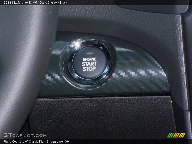 Dark Cherry / Black 2011 Kia Sorento SX V6