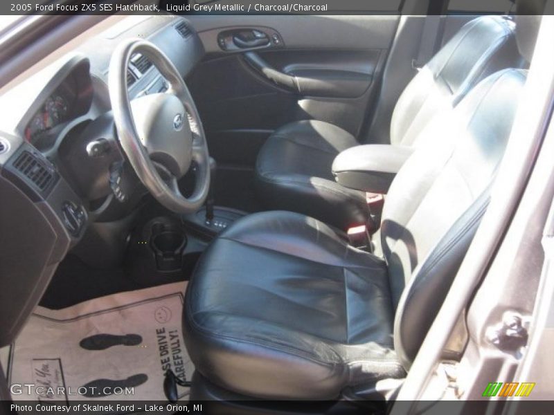Liquid Grey Metallic / Charcoal/Charcoal 2005 Ford Focus ZX5 SES Hatchback