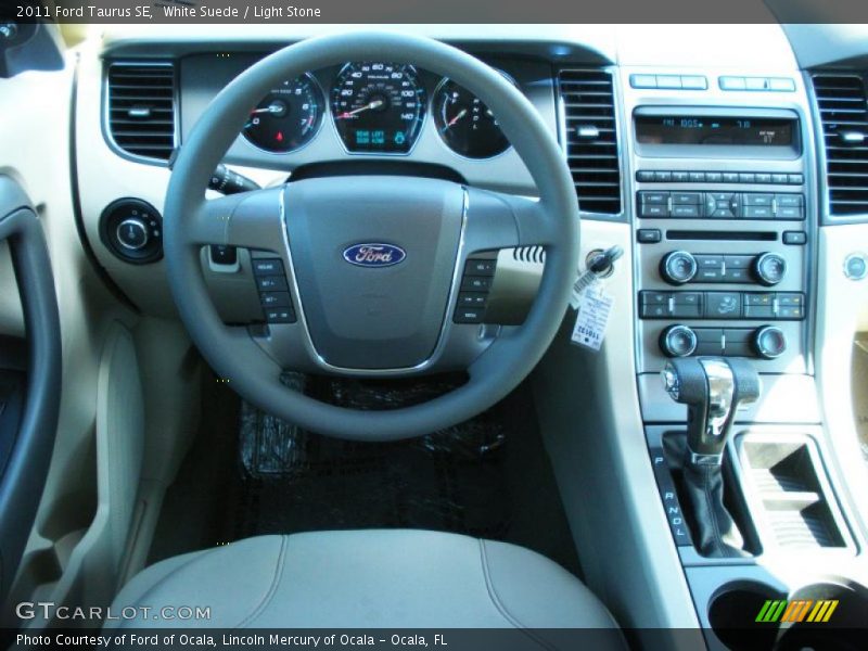Dashboard of 2011 Taurus SE
