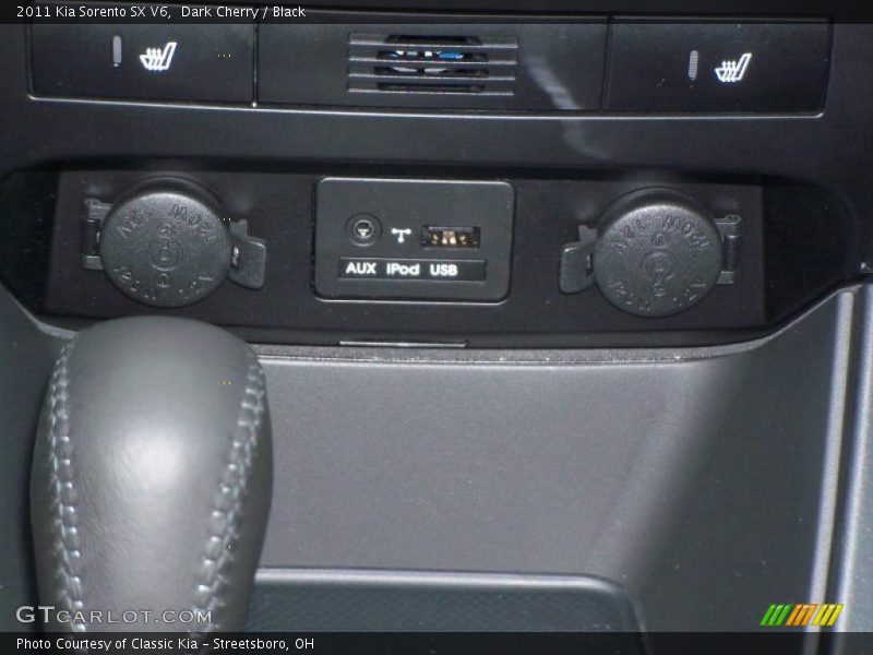 Dark Cherry / Black 2011 Kia Sorento SX V6