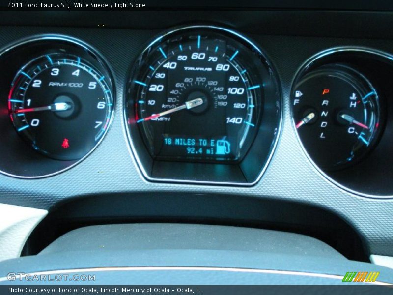  2011 Taurus SE SE Gauges